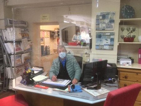 Tailor Made Protective Screens to protect your customers and the public